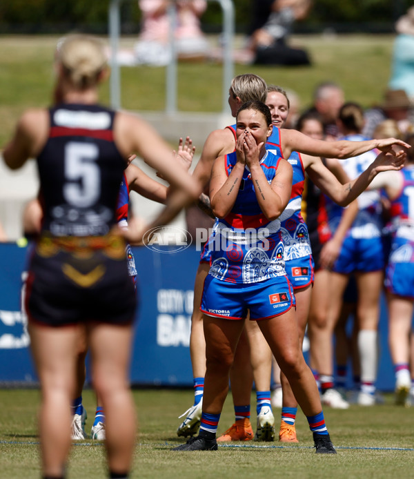 AFLW 2024 Round 09 - Western Bulldogs v Euro-Yroke - A-55493355