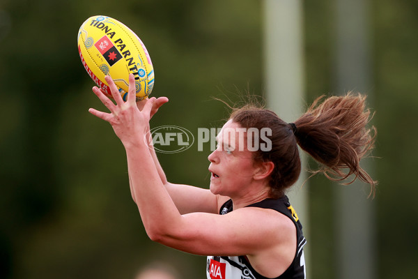 AFLW 2024 Round 09 - Collingwood v Carlton - A-55493433