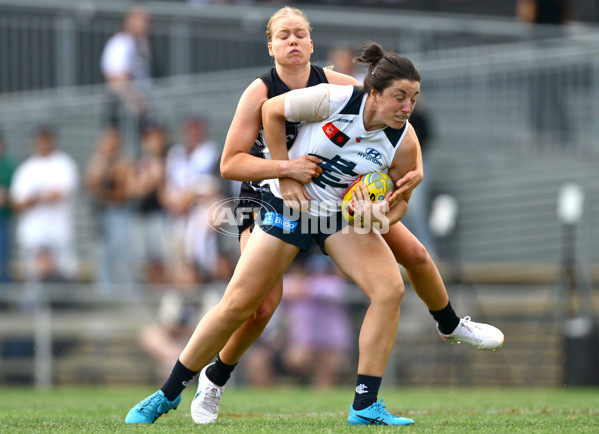 AFLW 2024 Round 09 - Collingwood v Carlton - A-55495215