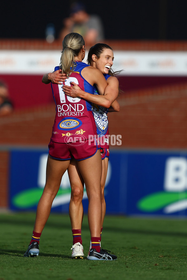 AFLW 2024 Round 09 - Brisbane v Sydney - A-55498342