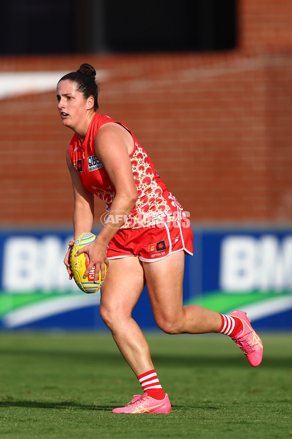 AFLW 2024 Round 09 - Brisbane v Sydney - A-55498356