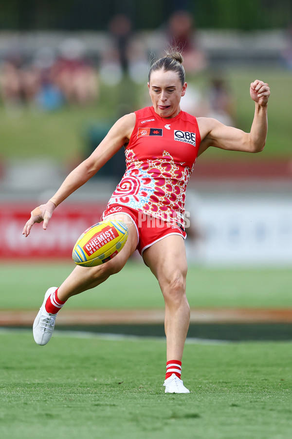 AFLW 2024 Round 09 - Brisbane v Sydney - A-55500535