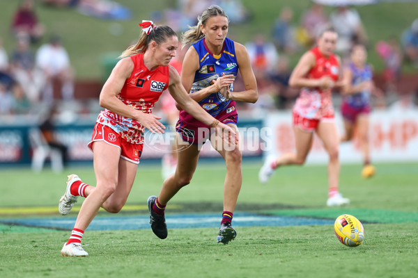 AFLW 2024 Round 09 - Brisbane v Sydney - A-55500606