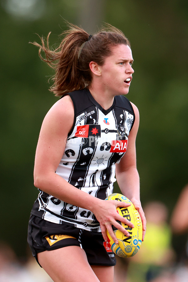 AFLW 2024 Round 09 - Collingwood v Carlton - A-55503180