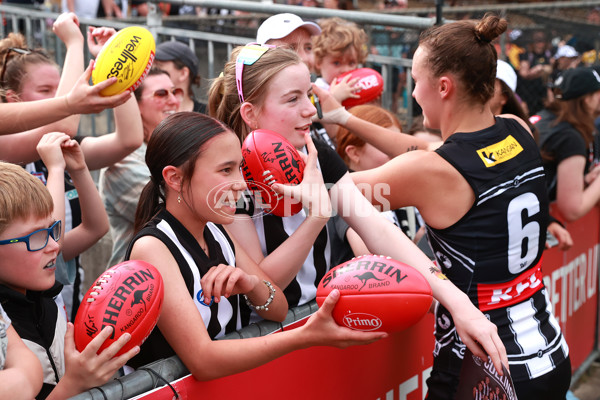 AFLW 2024 Round 09 - Collingwood v Carlton - A-55503194