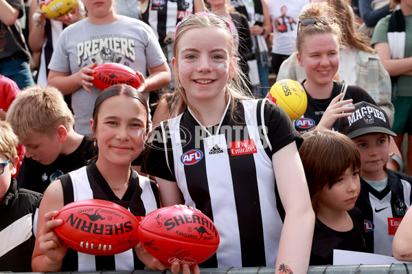 AFLW 2024 Round 09 - Collingwood v Carlton - A-55503200