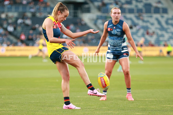 AFLW 2024 Round 10 - Geelong v Kuwarna - A-55544622