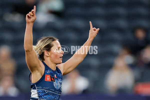 AFLW 2024 Round 10 - Geelong v Kuwarna - A-55544623