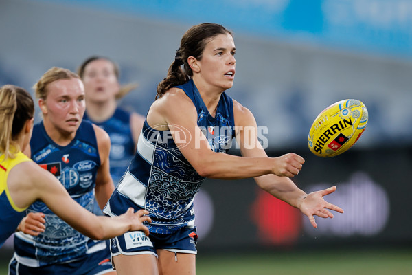 AFLW 2024 Round 10 - Geelong v Kuwarna - A-55546487