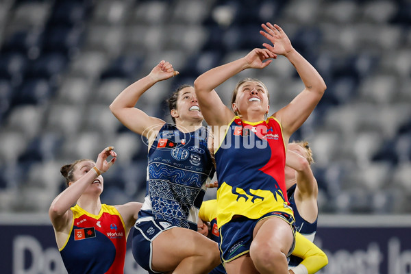 AFLW 2024 Round 10 - Geelong v Kuwarna - A-55547787