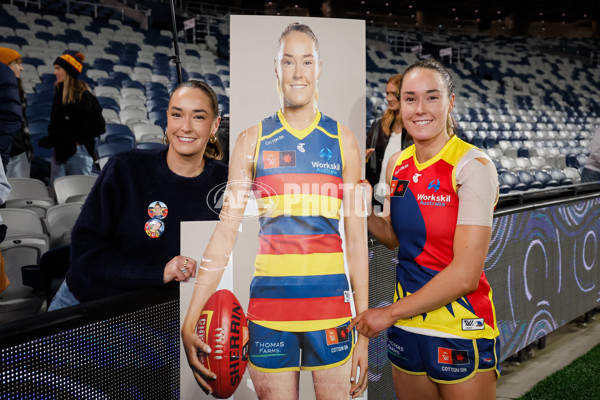 AFLW 2024 Round 10 - Geelong v Kuwarna - A-55547854