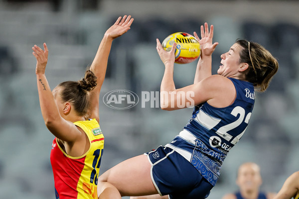 AFLW 2024 Round 10 - Geelong v Kuwarna - A-55548692