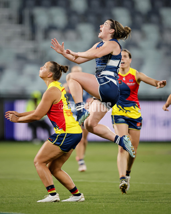 AFLW 2024 Round 10 - Geelong v Kuwarna - A-55548694