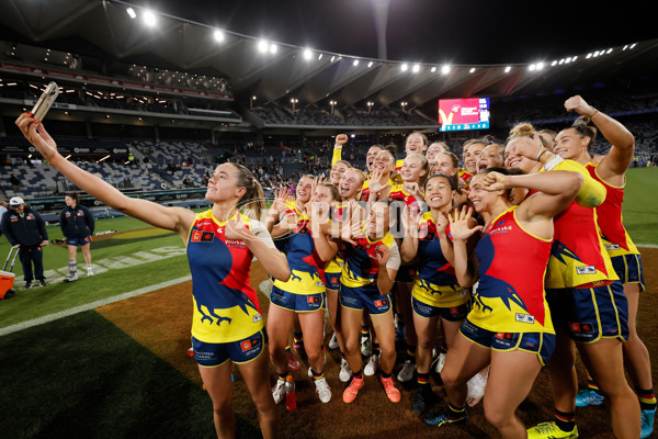 AFLW 2024 Round 10 - Geelong v Kuwarna - A-55548724