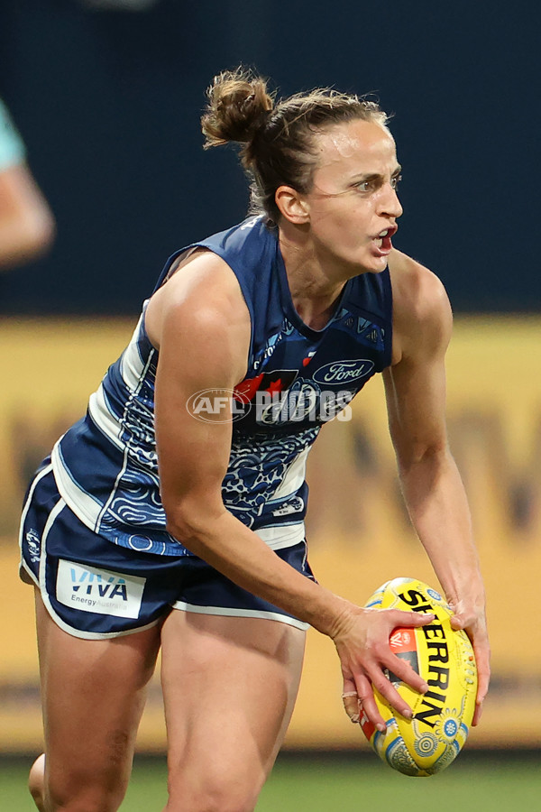 AFLW 2024 Round 10 - Geelong v Kuwarna - A-55548770