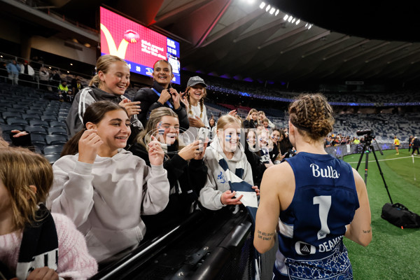 AFLW 2024 Round 10 - Geelong v Kuwarna - A-55550546