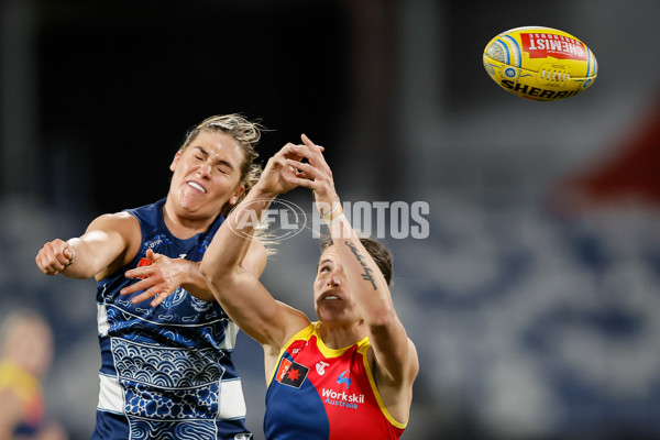 AFLW 2024 Round 10 - Geelong v Kuwarna - A-55550547