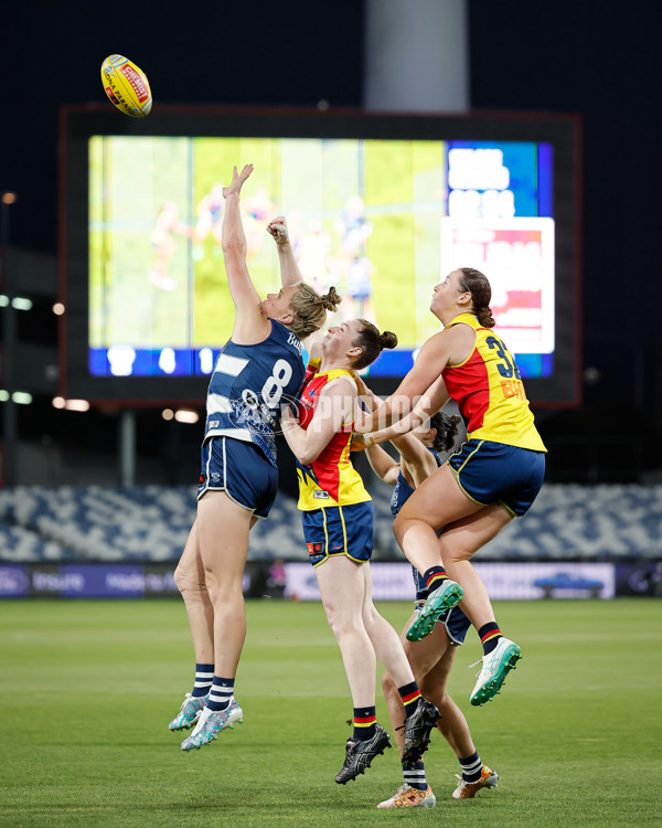 AFLW 2024 Round 10 - Geelong v Kuwarna - A-55550548