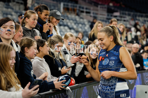 AFLW 2024 Round 10 - Geelong v Kuwarna - A-55551266