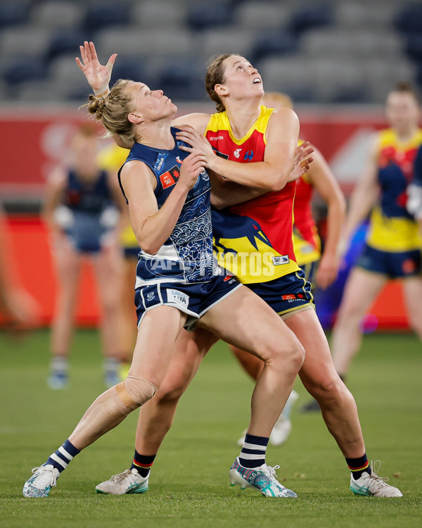 AFLW 2024 Round 10 - Geelong v Kuwarna - A-55551270