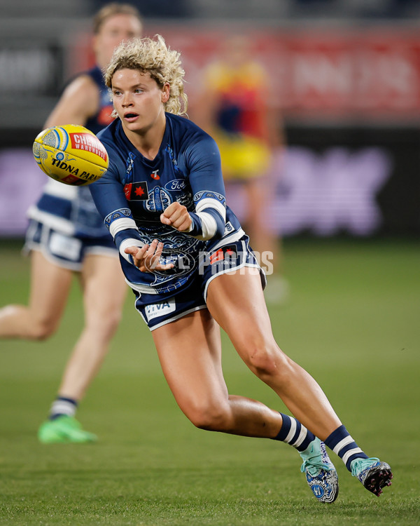 AFLW 2024 Round 10 - Geelong v Kuwarna - A-55551282