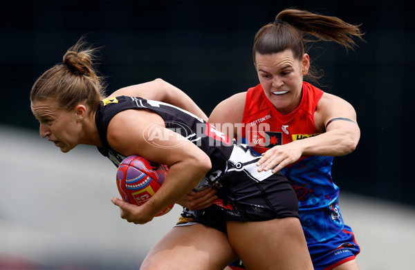 AFLW 2024 Round 10 - Narrm v Collingwood - A-55552595