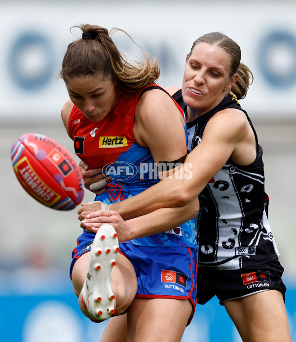 AFLW 2024 Round 10 - Narrm v Collingwood - A-55553656