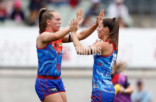 AFLW 2024 Round 10 - Narrm v Collingwood - A-55553675