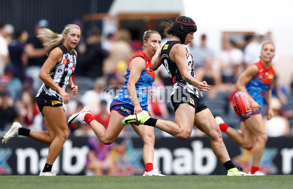 AFLW 2024 Round 10 - Narrm v Collingwood - A-55553700