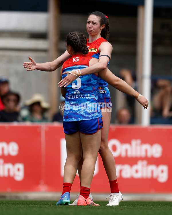 AFLW 2024 Round 10 - Narrm v Collingwood - A-55554773