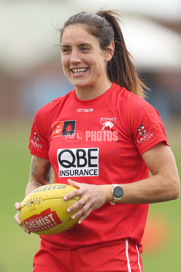 AFLW 2024 Round 10 - Sydney v Waalitj Marawar - A-55554781