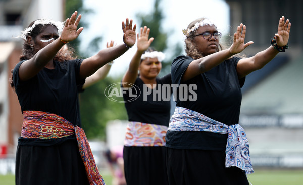 AFLW 2024 Round 10 - Narrm v Collingwood - A-55556678