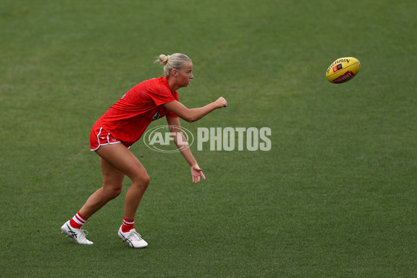 AFLW 2024 Round 10 - Sydney v Waalitj Marawar - A-55556688