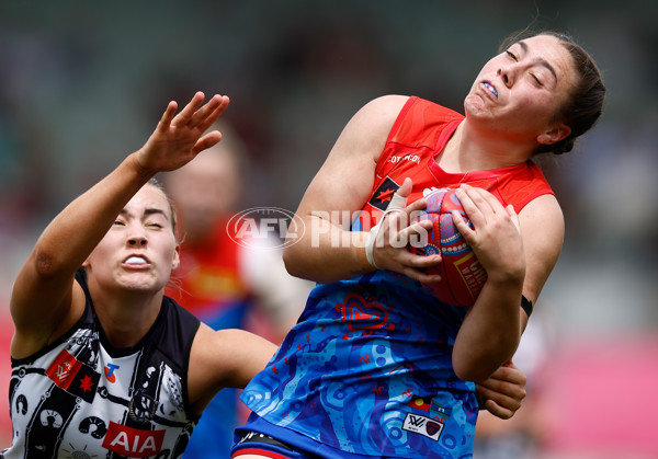 AFLW 2024 Round 10 - Narrm v Collingwood - A-55556693