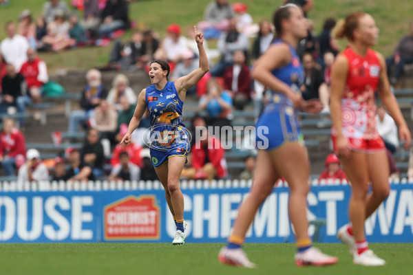 AFLW 2024 Round 10 - Sydney v Waalitj Marawar - A-55556750