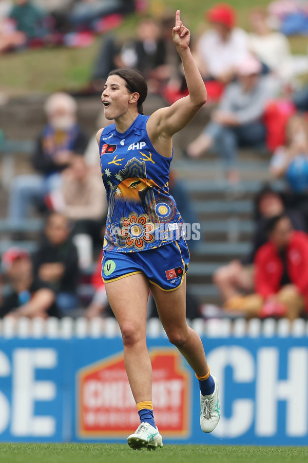 AFLW 2024 Round 10 - Sydney v Waalitj Marawar - A-55556752