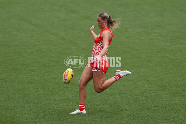 AFLW 2024 Round 10 - Sydney v Waalitj Marawar - A-55556765