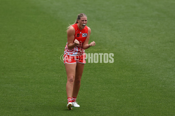 AFLW 2024 Round 10 - Sydney v Waalitj Marawar - A-55558906