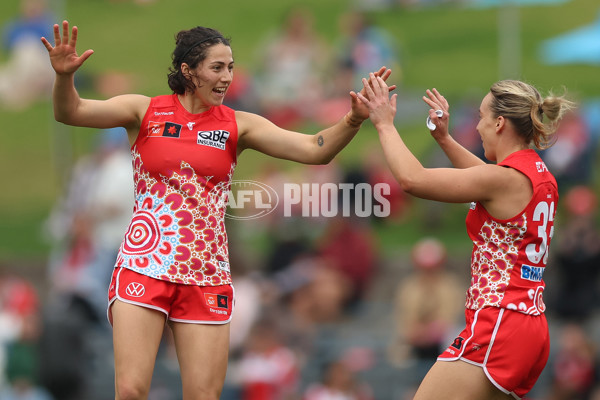 AFLW 2024 Round 10 - Sydney v Waalitj Marawar - A-55558940