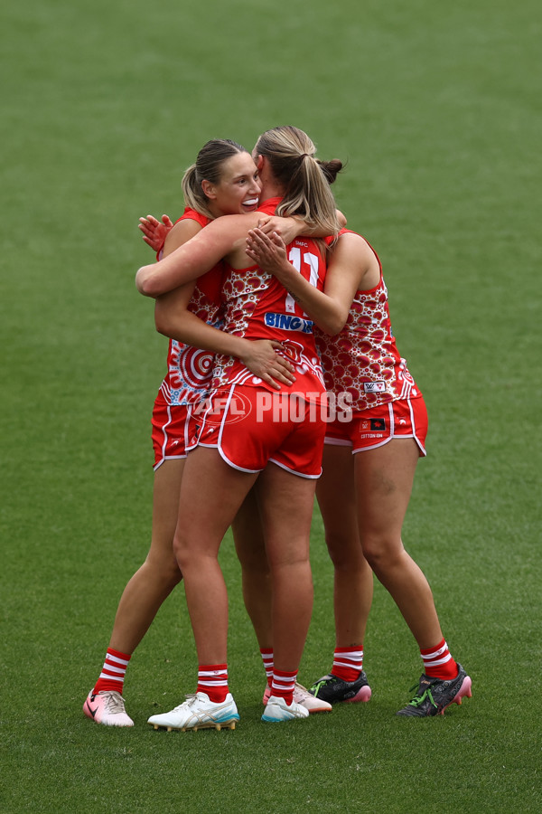 AFLW 2024 Round 10 - Sydney v Waalitj Marawar - A-55559698