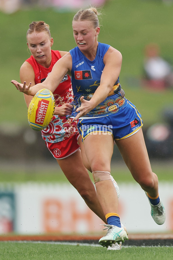 AFLW 2024 Round 10 - Sydney v Waalitj Marawar - A-55559722