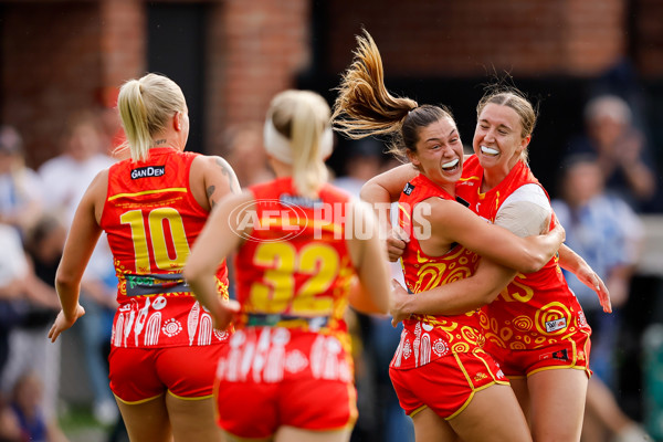 AFLW 2024 Round 10 - North Melbourne v Gold Coast - A-55562085