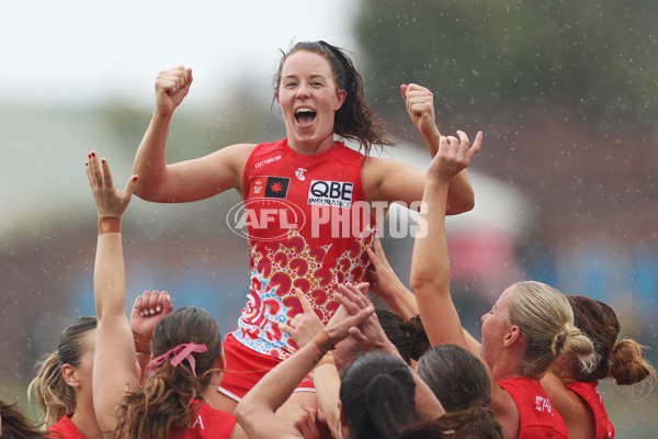 AFLW 2024 Round 10 - Sydney v Waalitj Marawar - A-55562481