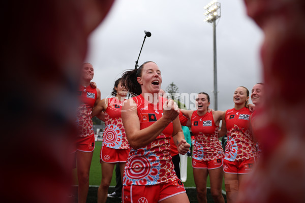 AFLW 2024 Round 10 - Sydney v Waalitj Marawar - A-55562512