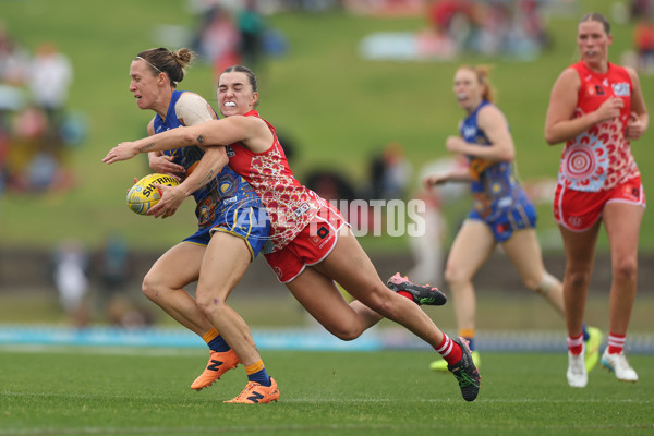 AFLW 2024 Round 10 - Sydney v Waalitj Marawar - A-55564460