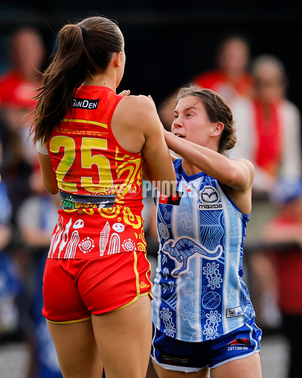 AFLW 2024 Round 10 - North Melbourne v Gold Coast - A-55565024