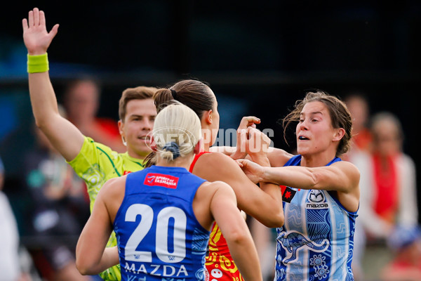 AFLW 2024 Round 10 - North Melbourne v Gold Coast - A-55565028