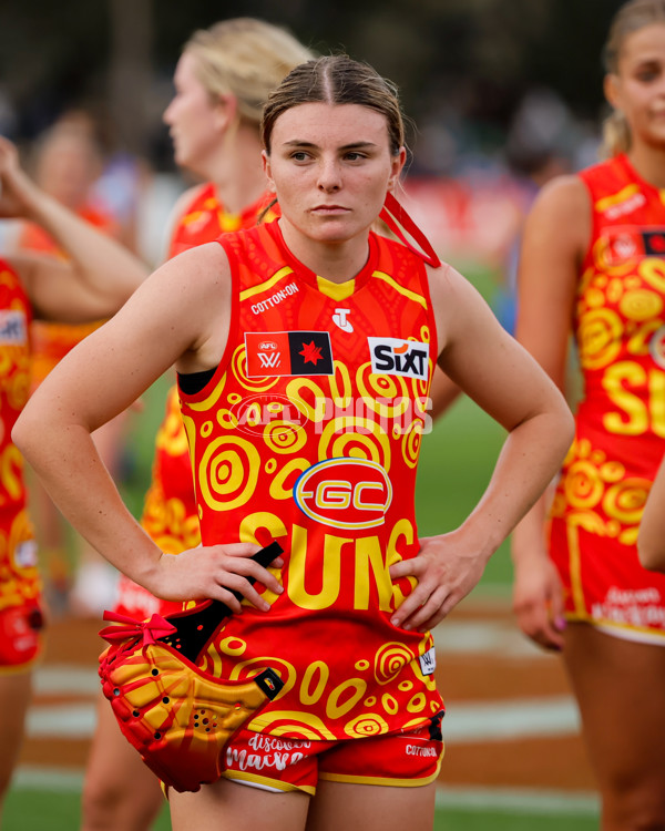 AFLW 2024 Round 10 - North Melbourne v Gold Coast - A-55567068