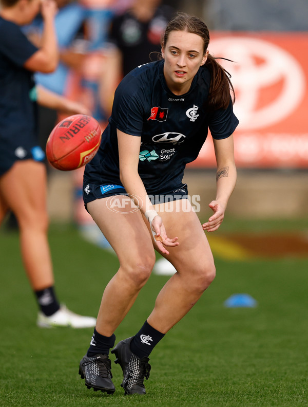 AFLW 2024 Round 10 - Carlton v Essendon - A-55567885