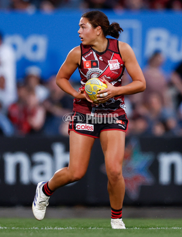 AFLW 2024 Round 10 - Carlton v Essendon - A-55571717